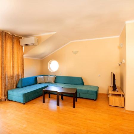 House With Garden Pomorie Exterior foto